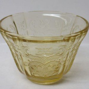 Federal Depression Glass Amber MADRID 2 1/8 Inch High Jello Gelatin Mold